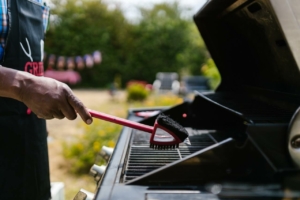gasgrill reinigen